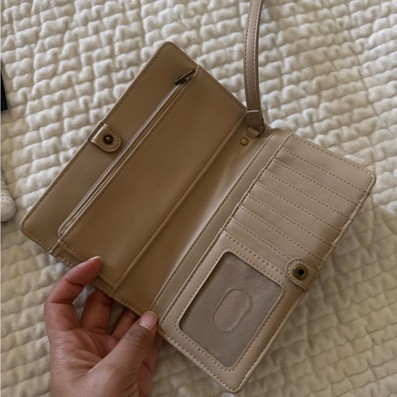 Wallet - Picture 3 of 4